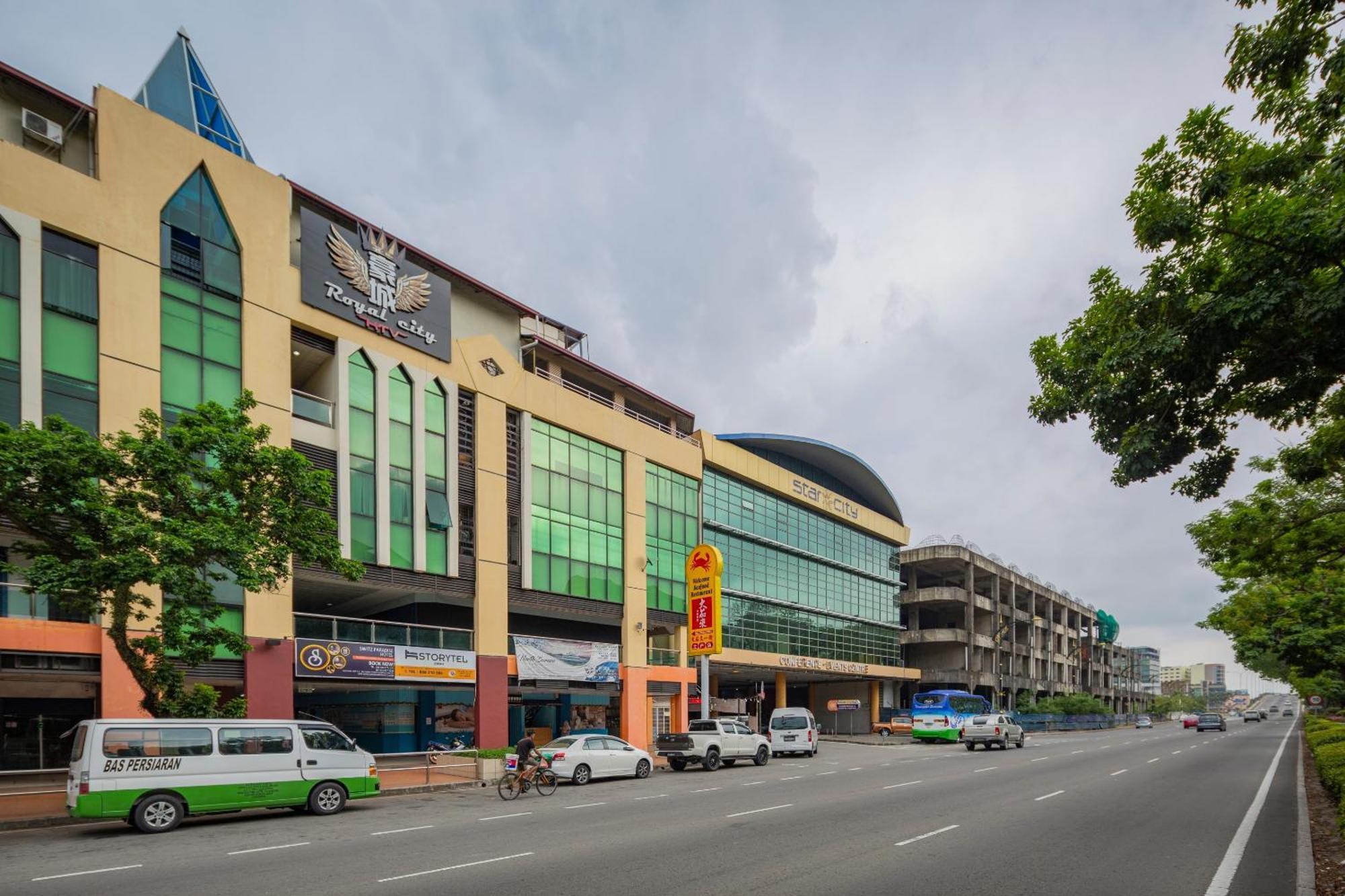 Super Oyo 218 Storytel Hotel Kota Kinabalu Exterior foto