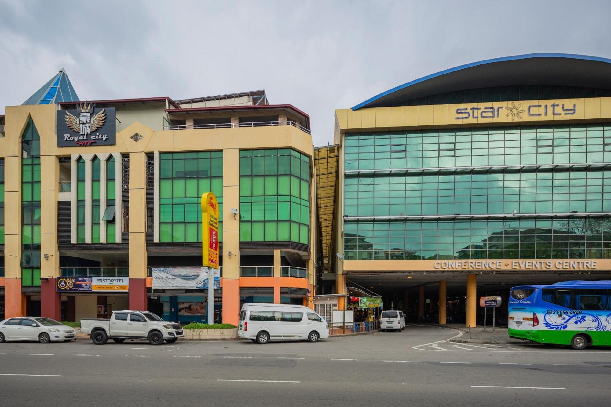 Super Oyo 218 Storytel Hotel Kota Kinabalu Exterior foto